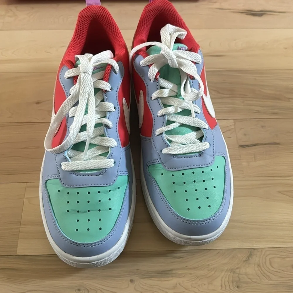 Nike Women's Multicolor Sneakers